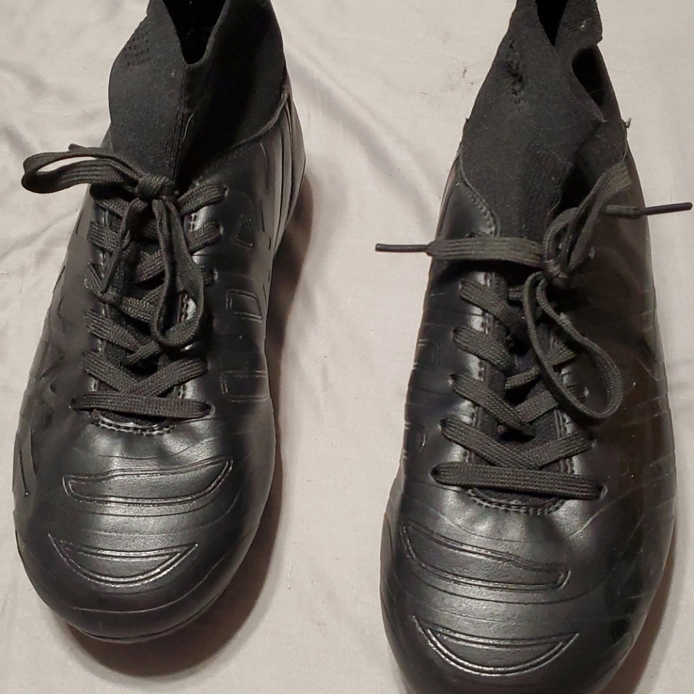 Boys soccer shoes